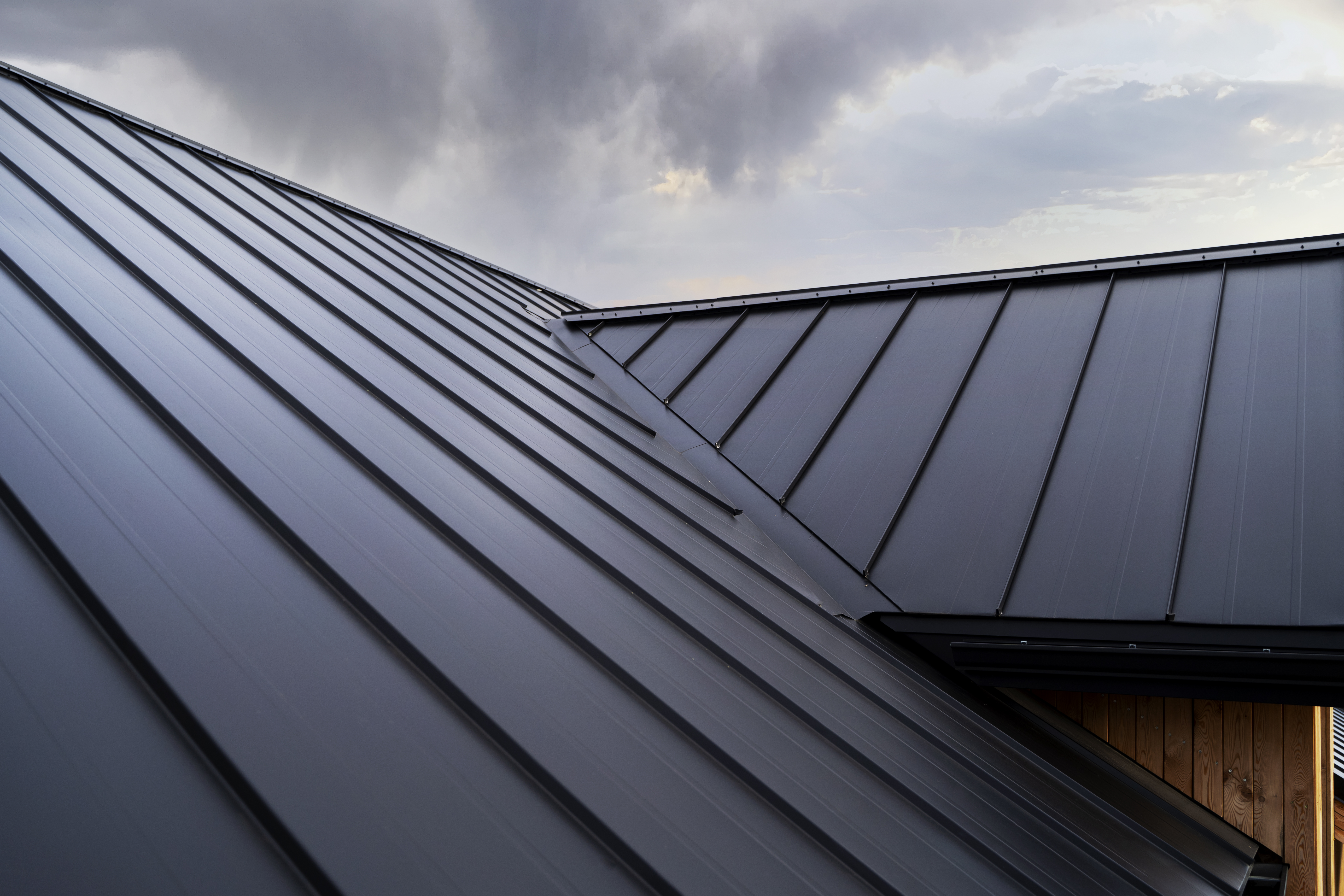 Metail Roofs